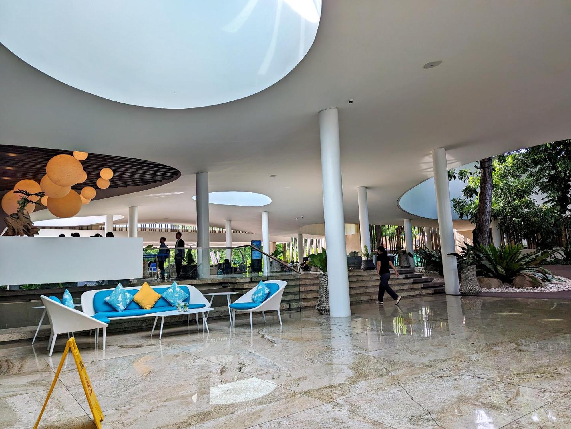 Dominiks Quite And Elegant Studio Ocean View Pool At Tambuli Resort High Floor Lapu-Lapu City Esterno foto