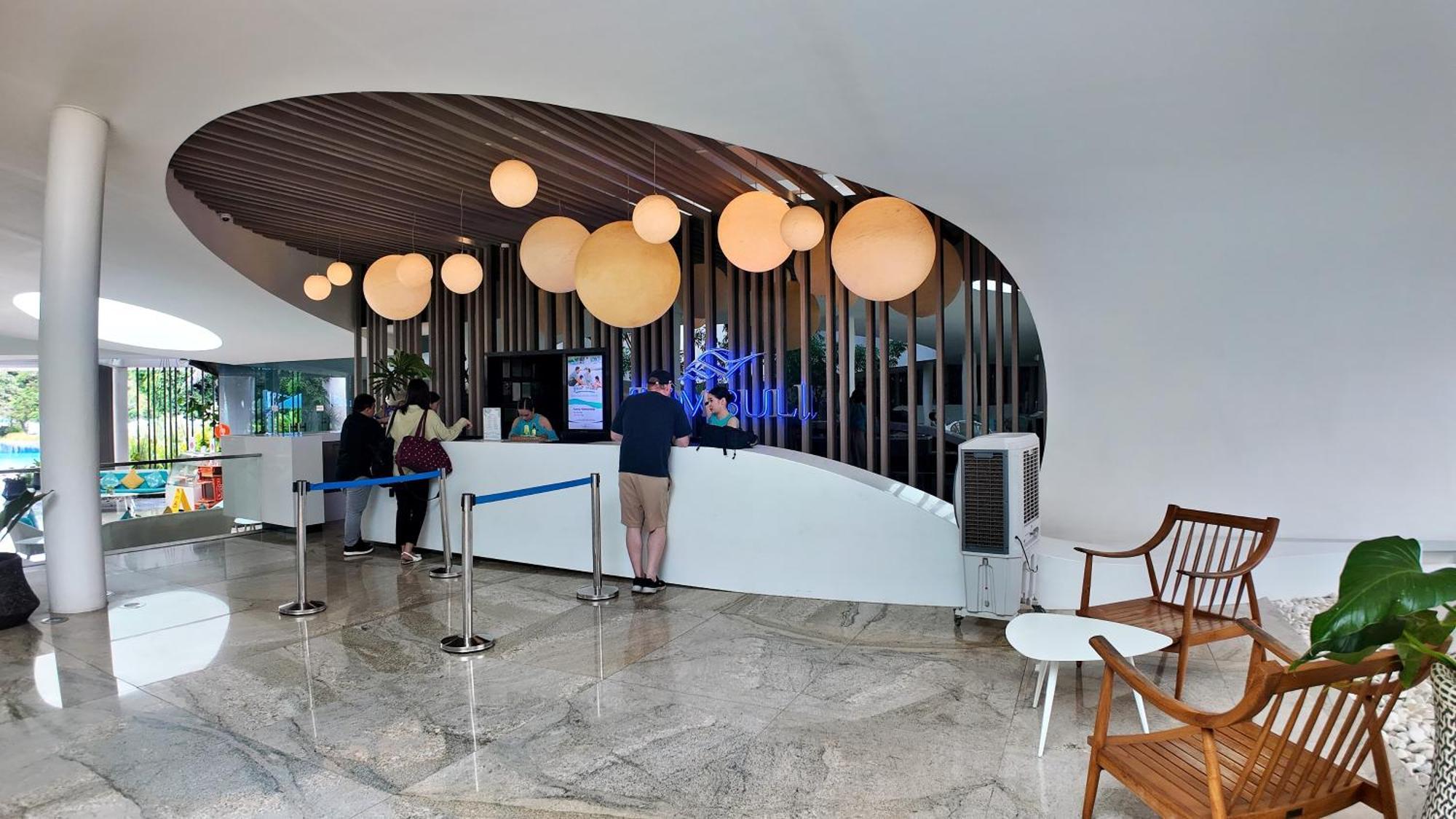 Dominiks Quite And Elegant Studio Ocean View Pool At Tambuli Resort High Floor Lapu-Lapu City Esterno foto