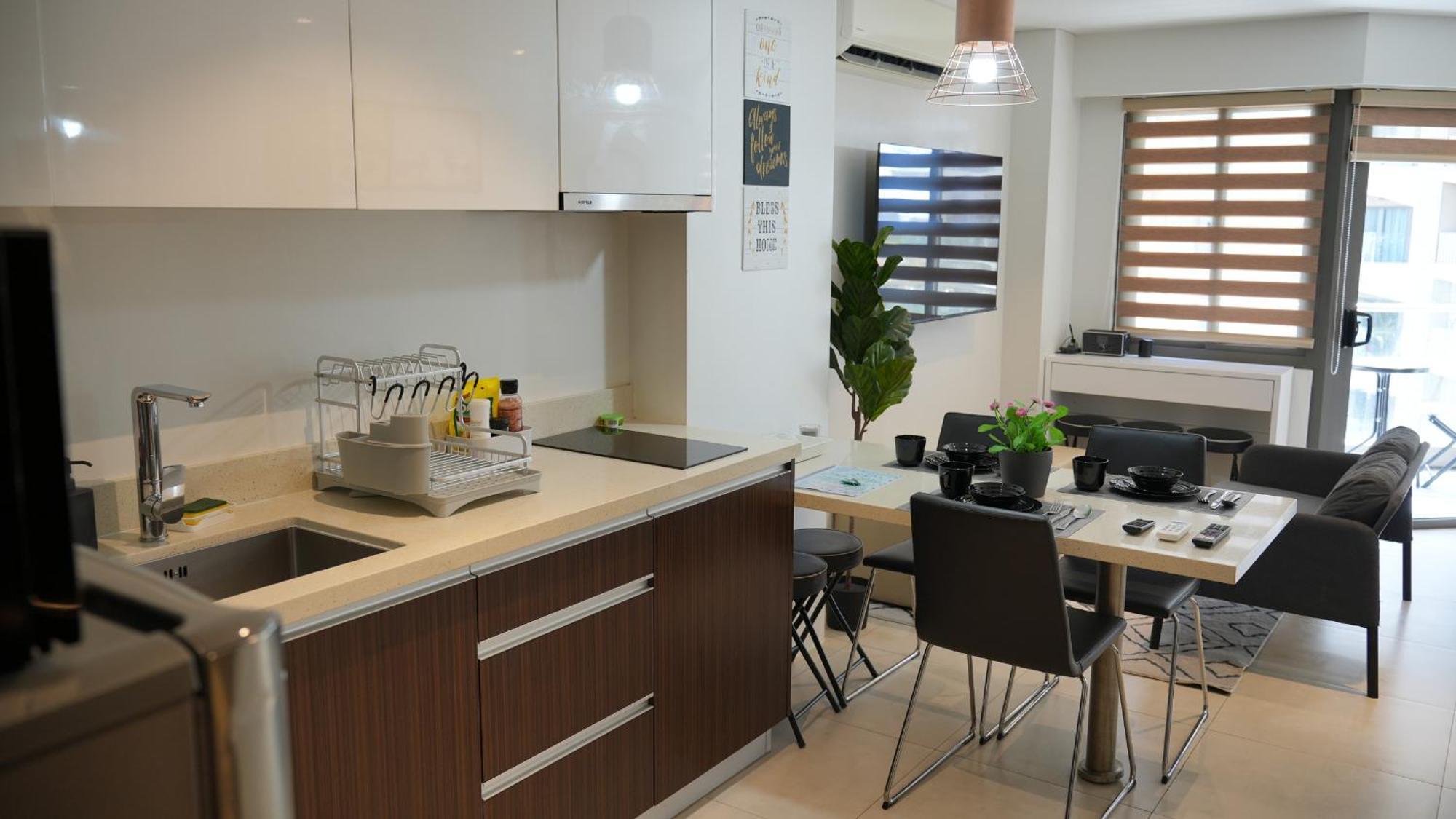 Dominiks Quite And Elegant Studio Ocean View Pool At Tambuli Resort High Floor Lapu-Lapu City Esterno foto